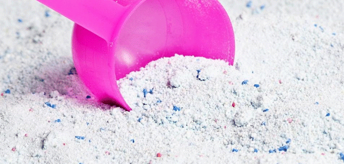 Markette “en iyi kokan çamaşır deterjanı” bulma işlemi