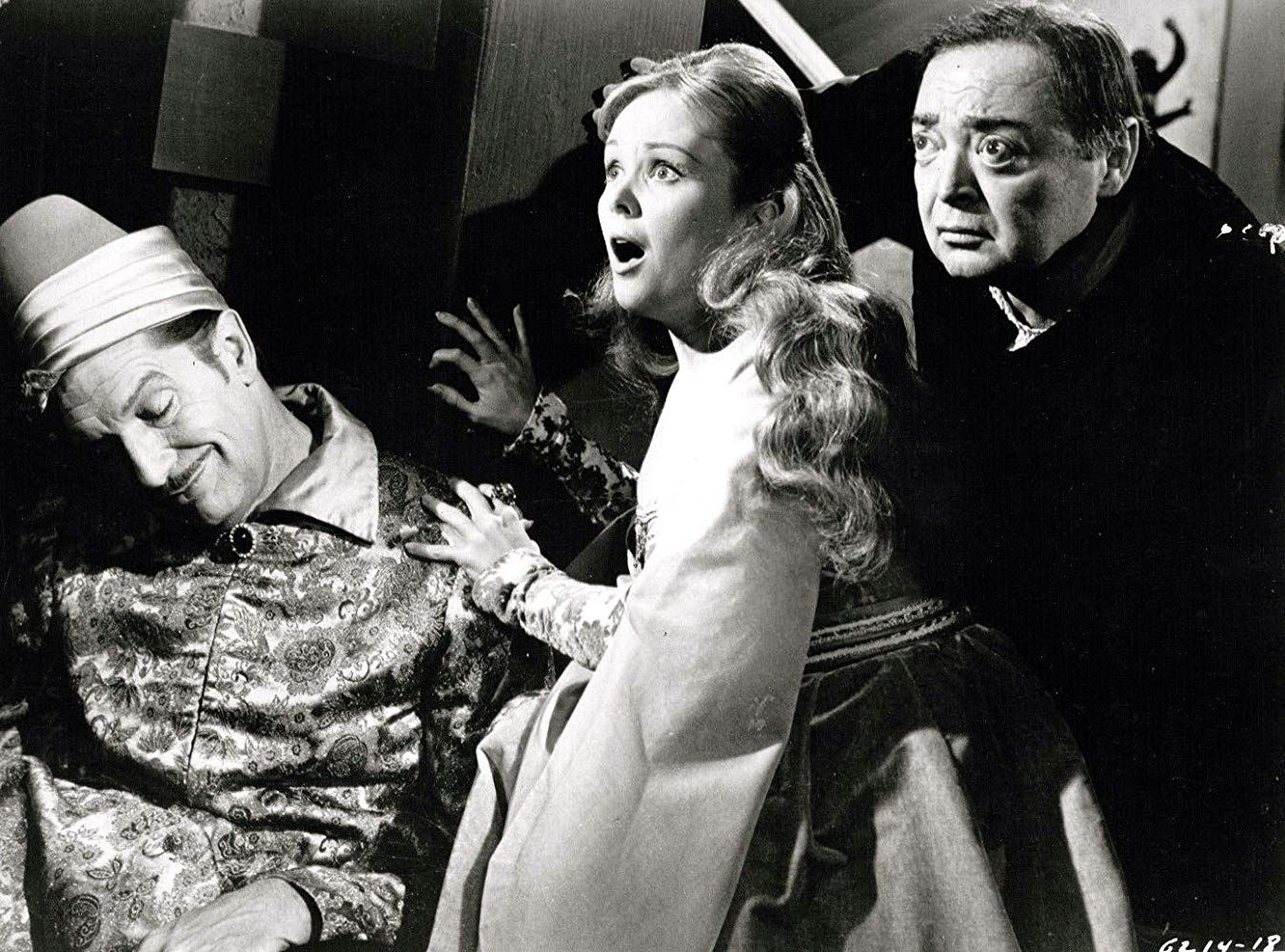 Klasik film kuşağında bu hafta: The Raven (1963) Kuzgun izle