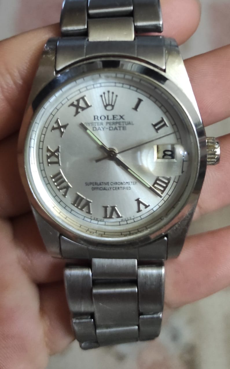 2.el metal kordonlu rolex erkek saati kategorisinde satışa sunulmaktadır